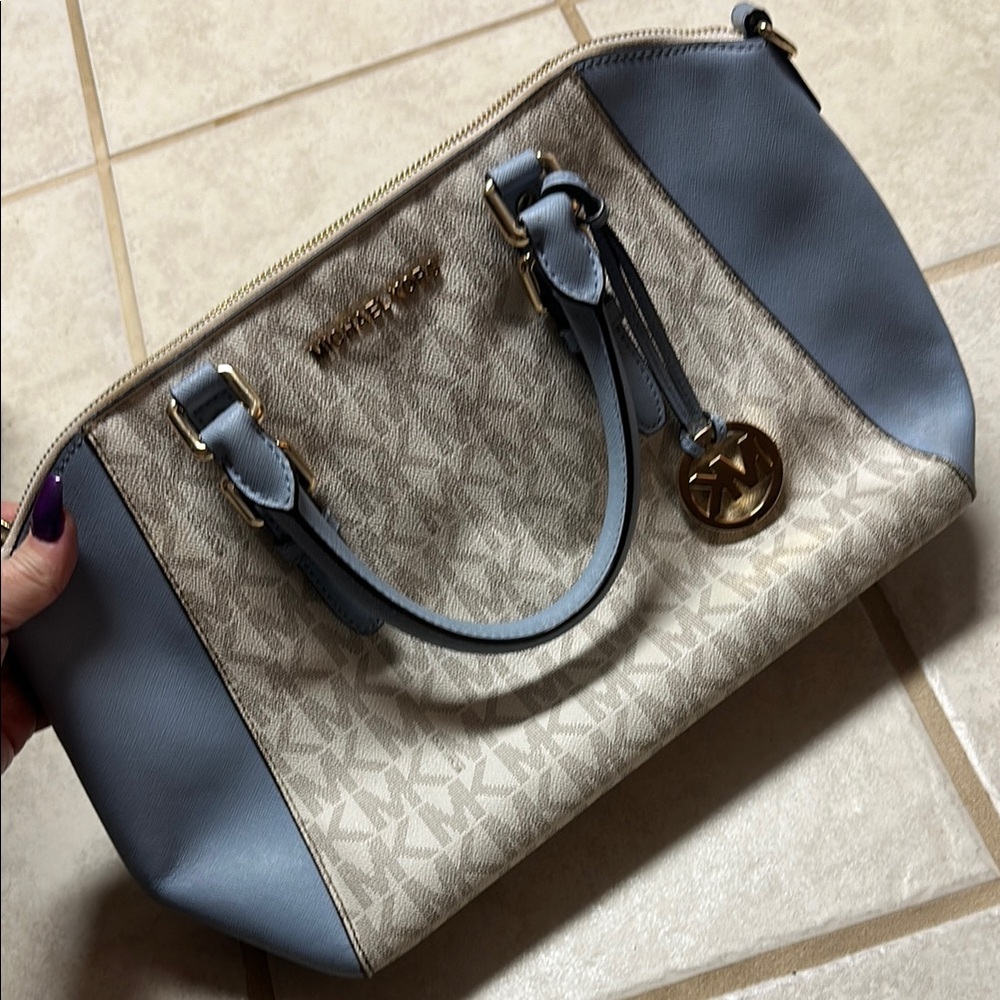 Michael Kors Blue and Cream Women's Bag